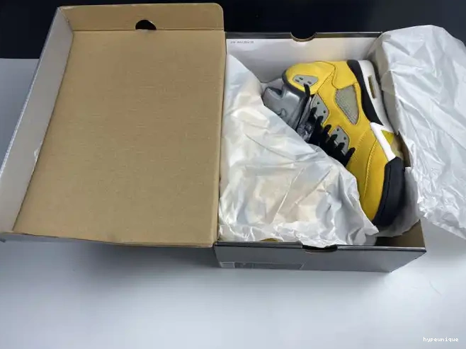 HYPE T23 Air 5 454783-701 Tokyo Jordan Retro 0522